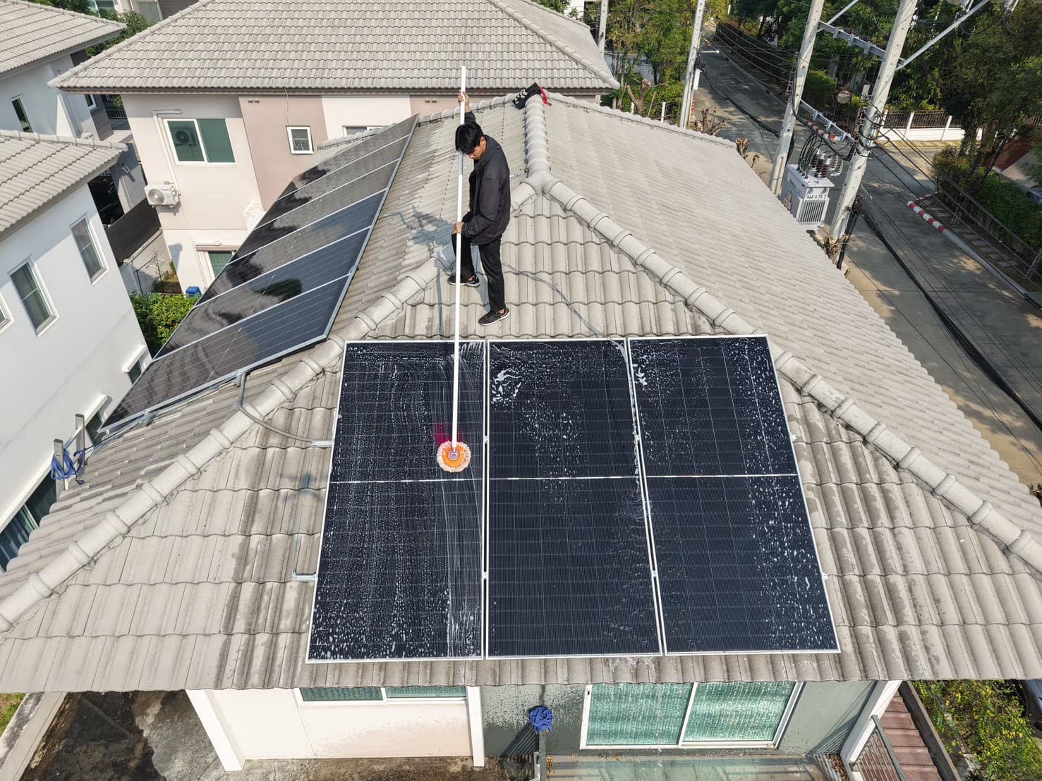 บ้านพักอาศัยพร้อมระบบโซล่าเซลล์